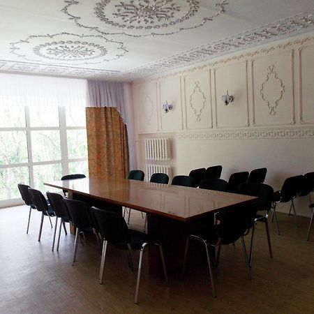 Dibrova Hotel Bila Tserkva Ngoại thất bức ảnh