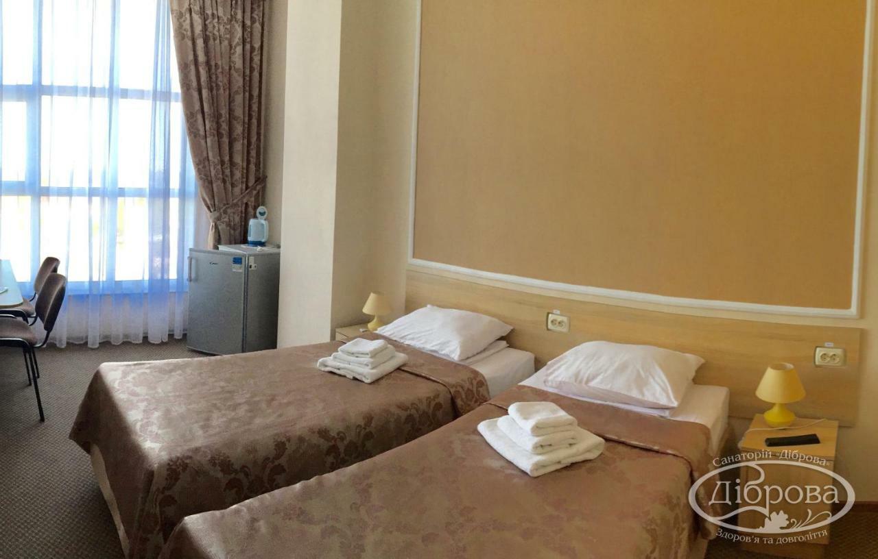 Dibrova Hotel Bila Tserkva Ngoại thất bức ảnh